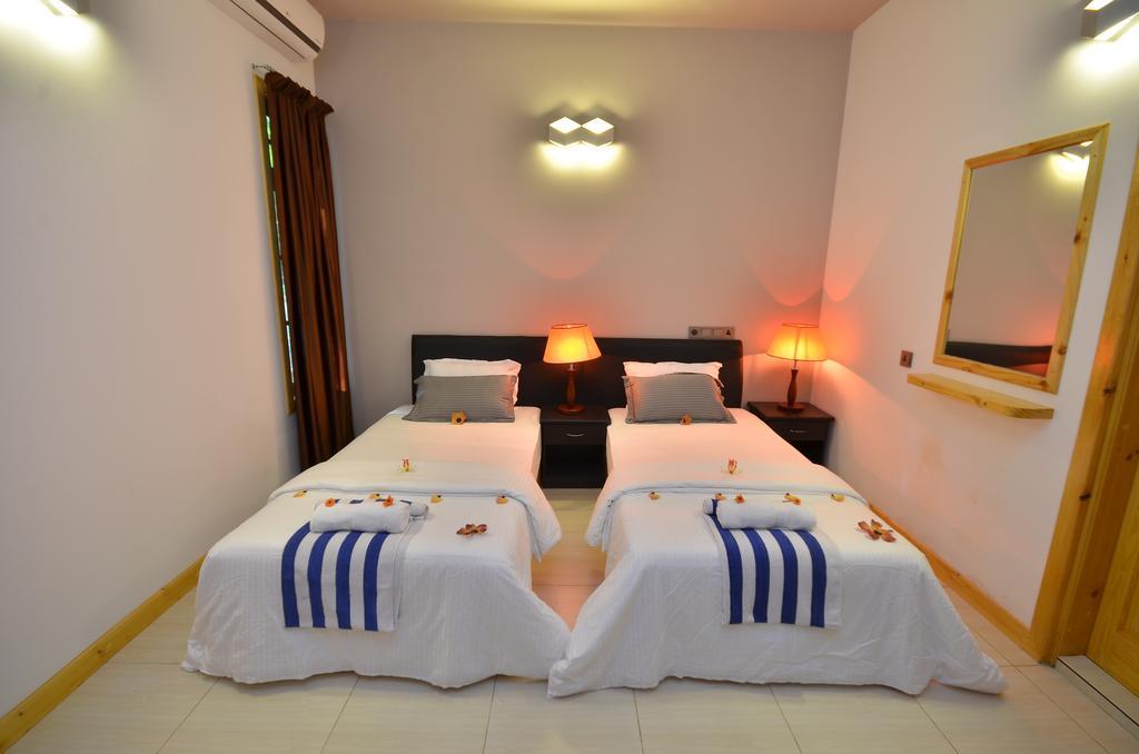 Beach Residence Ukulhas Island Номер фото