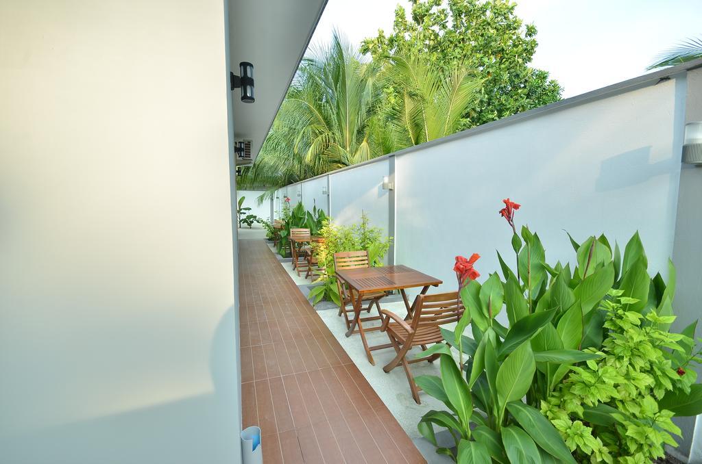 Beach Residence Ukulhas Island Екстер'єр фото