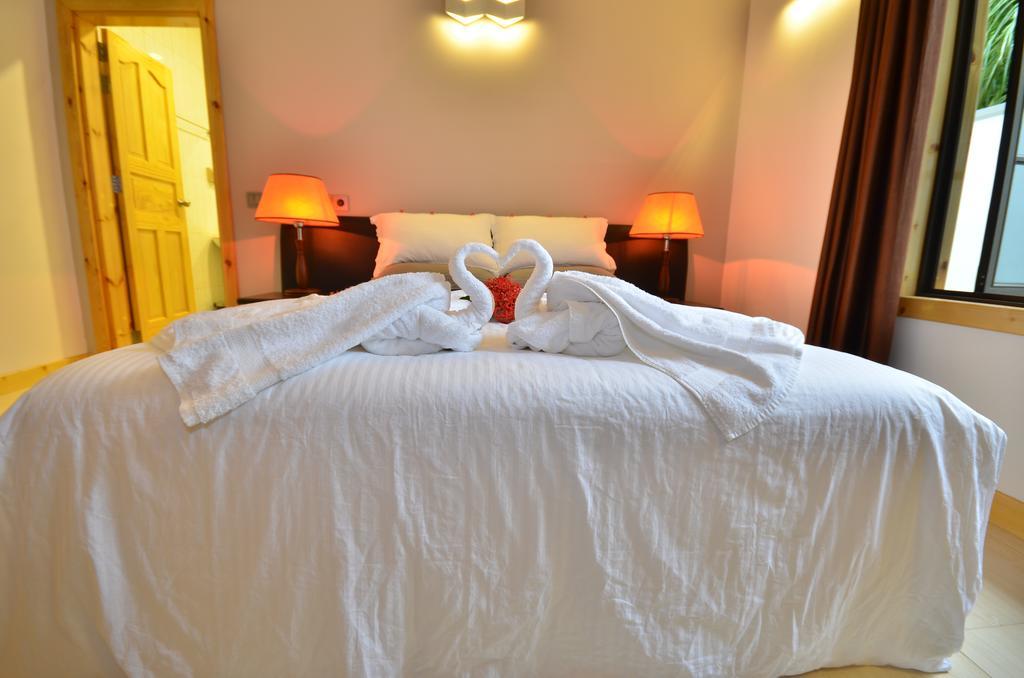 Beach Residence Ukulhas Island Екстер'єр фото